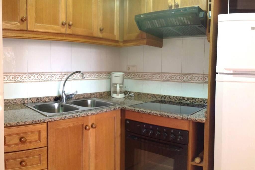 Apartamento Vacaciones En Gemelos 22 Μπένιντορμ Εξωτερικό φωτογραφία